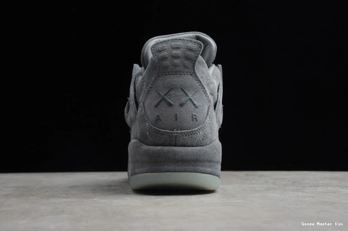 KAWS Jordan Cool Grey Air 930155-003 x 4 0818